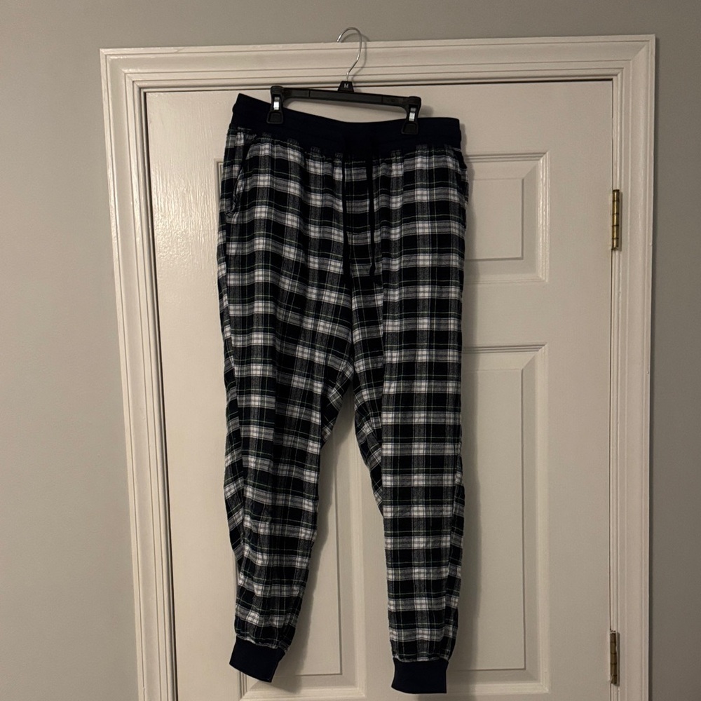 American Eagle Outfitters Women's Plaid Pajama Pants